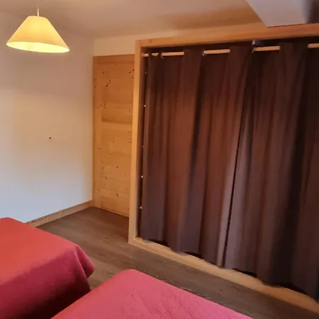 Confortable Aux Gets, 4 Pers, Avec Parking - Fr-1-671-301 *